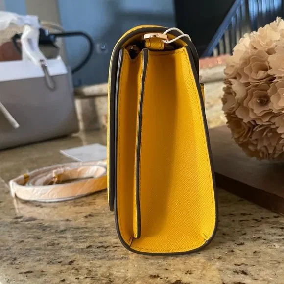 New 😍 Tory Burch Emerson Combo Crossbody - Picture 3 of 9